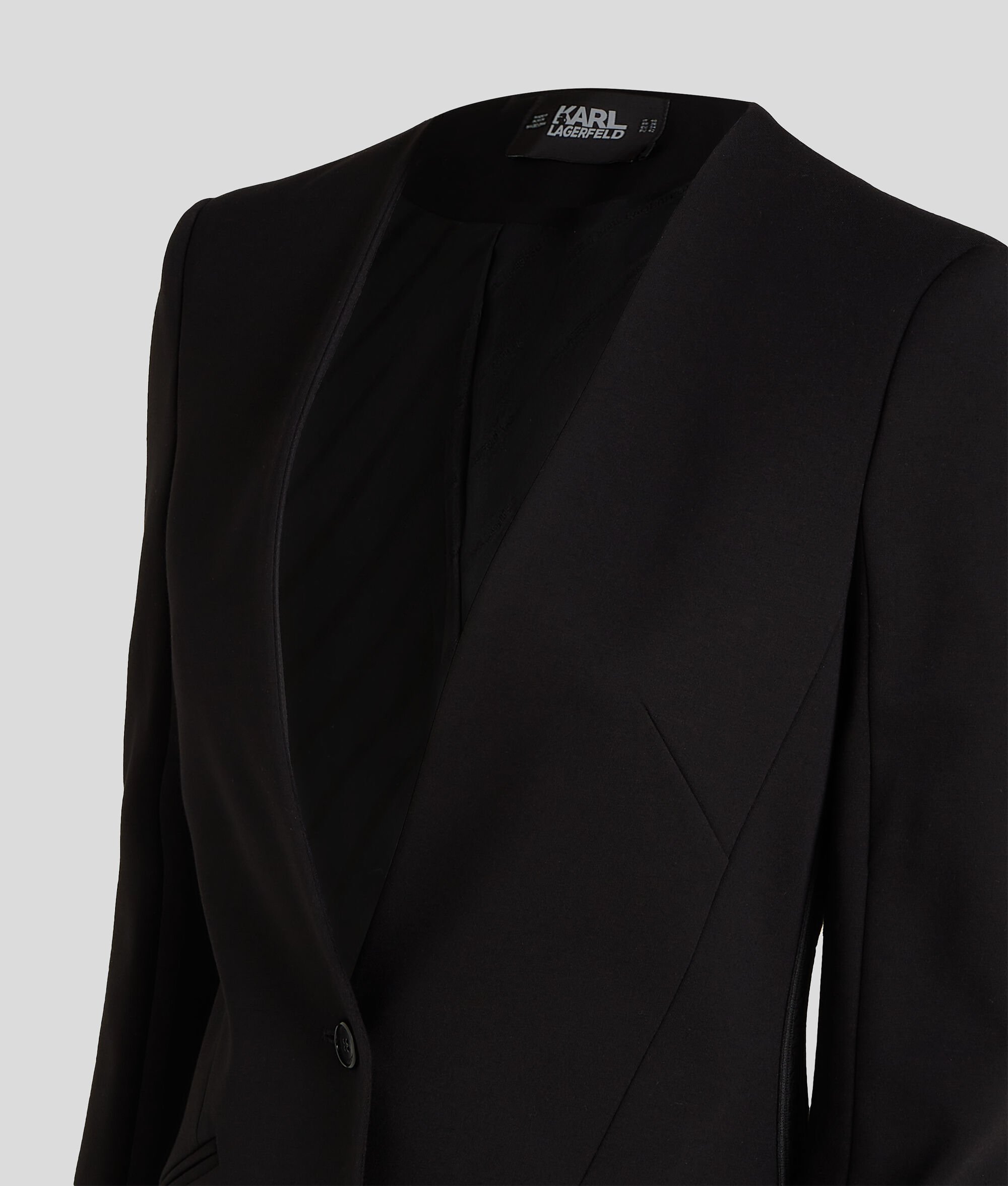 (image for) Exemplary Collarless Punto Blazer